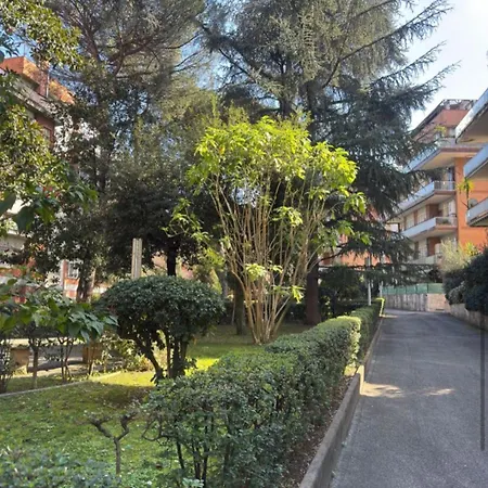 Apartment 4m Rome